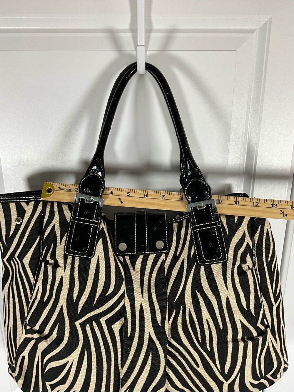 Guess Zebra Print Canvas Tote Bag Black Cream with Patent Trim - Picture 7 of 11